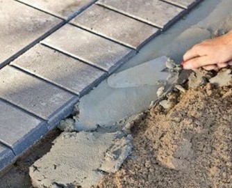 polymeric-sand-concret-collar-paver-installation-in-pensacola-florida