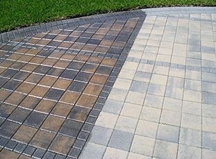 wet-paver-sealing-installation-in-pensacola-florida